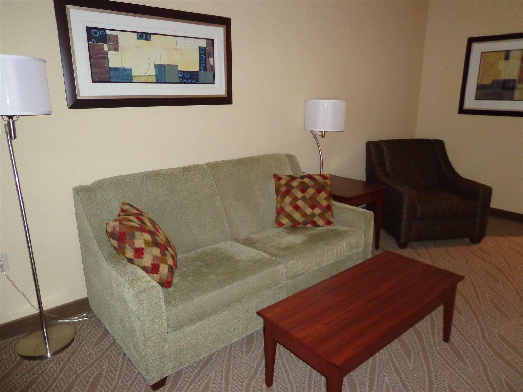 Cobblestone Inn & Suites - Marquette Eksteriør bilde